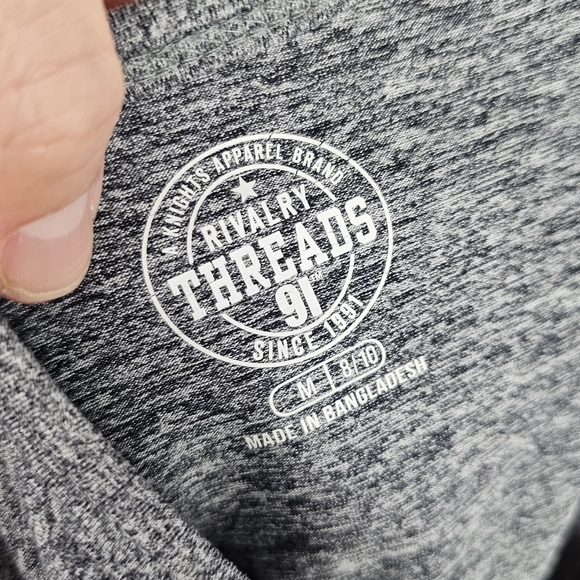 Like New Rivalry Threads Notre Dame Glitter Fighting Irish Open Back Shirt Med - Picture 8 of 12